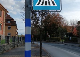 Achtung! Straßenschilder mit Bedeutung